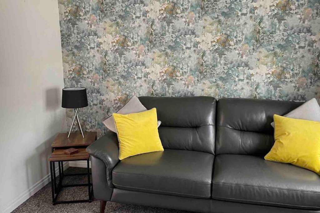 Cayton Village Hide Away Esterno foto